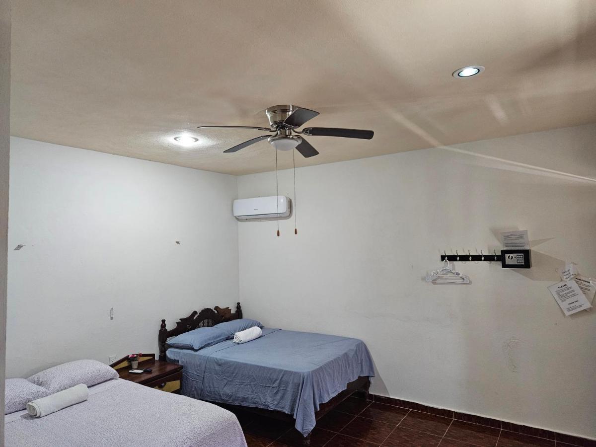 Auberge de jeunesse El Padrino à Akumal Extérieur photo